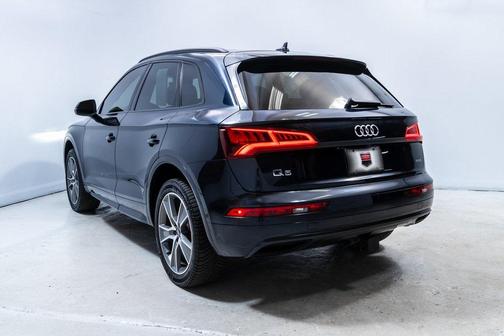 2020 Audi Q5 45 Prestige