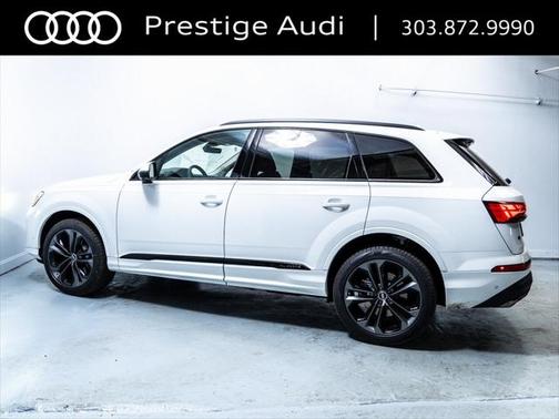 2025 Audi Q7 55 Premium Plus