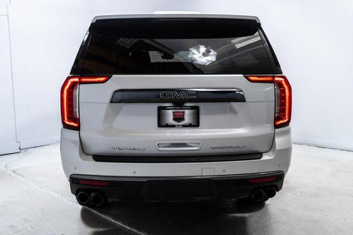 White Frost Tricoat 2024 GMC Yukon XL Denali Ultimate