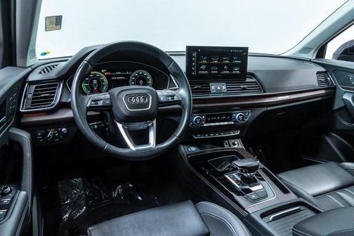 2023 Audi Q5 e 55 S line Prestige