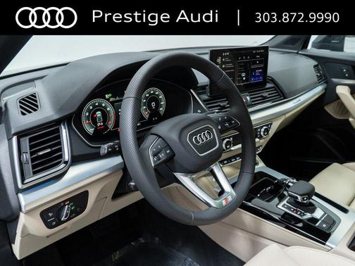 2025 Audi Q5 45 S line Premium Plus
