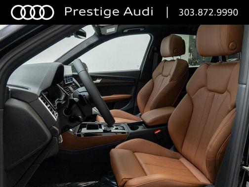 Mythos Black Metallic 2025 Audi Q5 45 S line Premium Plus