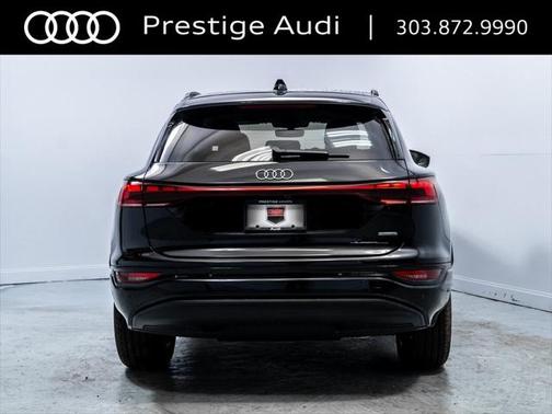 2025 Audi Q6 e-tron Premium Plus quattro