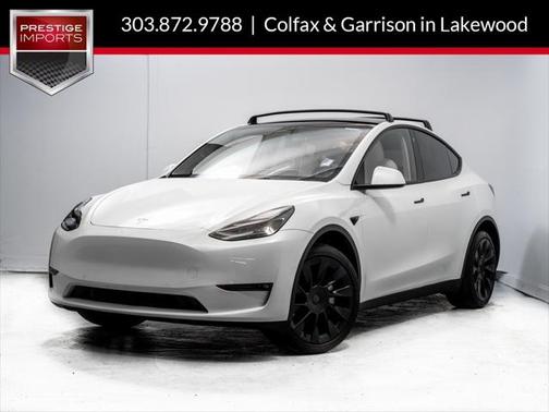 2022 Tesla Model Y Long Range Dual Motor All-Wheel Drive