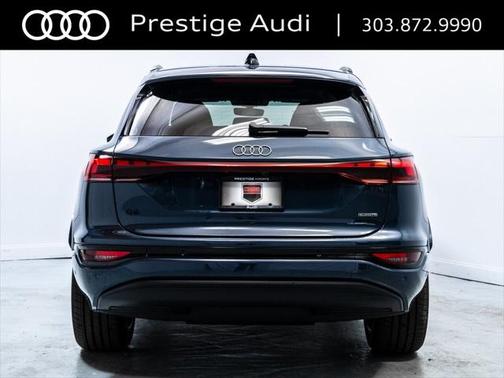 2025 Audi Q6 e-tron Prestige quattro