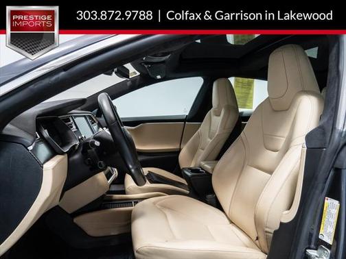 2016 Tesla Model S 90D