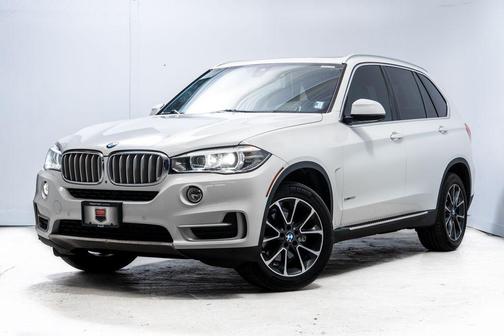 Alpine White 2017 BMW X5 xDrive35i