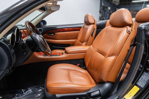 Black Onyx 2004 Lexus SC 430 Base