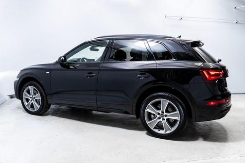 2025 Audi Q5 45 S line Premium
