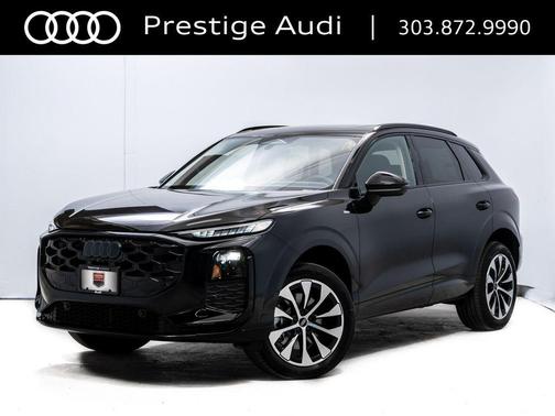 Mythos Black Metallic 2026 Audi Q3 TFSI quattro S tronic