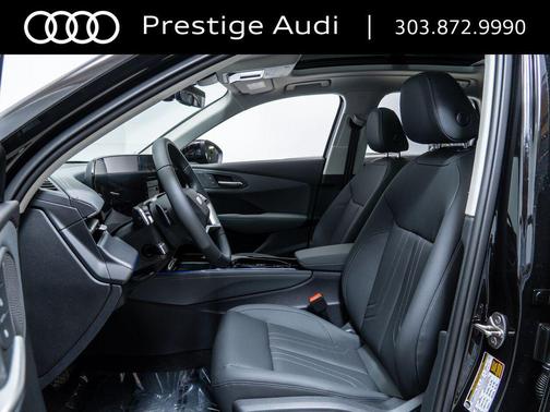 Mythos Black Metallic 2026 Audi Q3 TFSI quattro S tronic