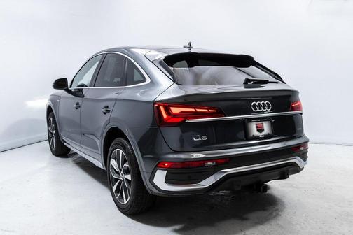 2022 Audi Q5 45 S line Premium