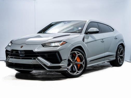 2024 Lamborghini Urus S