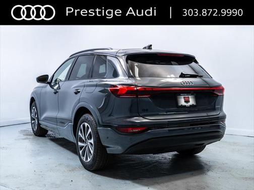 2025 Audi Q6 e-tron Premium Plus quattro