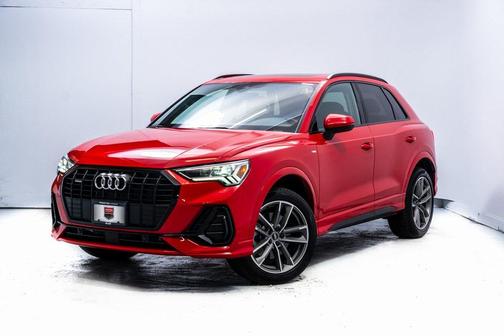 2024 Audi Q3 Premium 45 TFSI S line quattro Tiptronic