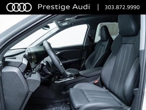 2025 Audi Q6 e-tron Premium Plus quattro