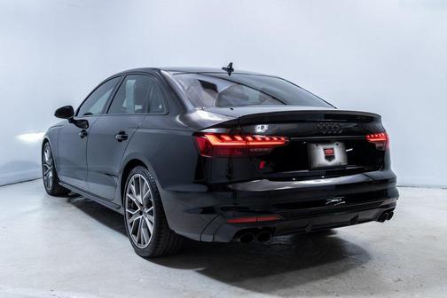 2023 Audi S4 Premium Plus TFSI quattro Tiptronic