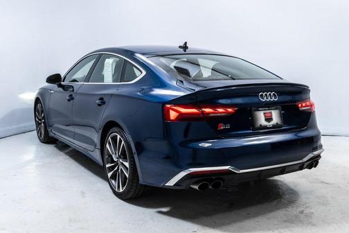2022 Audi S5 3.0T Prestige