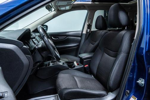 2017 Nissan Rogue Hybrid SV