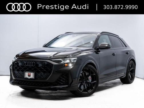 Mythos Black Metallic 2026 Audi RS Q8 4.0T