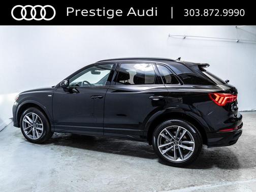 2024 Audi Q3 Premium 45 TFSI S line quattro Tiptronic
