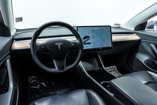 Midnight Silver Metallic 2020 Tesla Model 3 Long Range