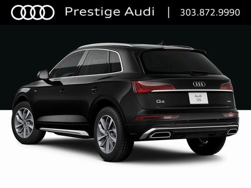 Mythos Black Metallic 2024 Audi Q5 45 S line Premium
