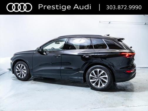 2025 Audi Q6 e-tron Prestige quattro