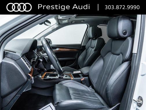 2023 Audi Q5 45 S line Prestige