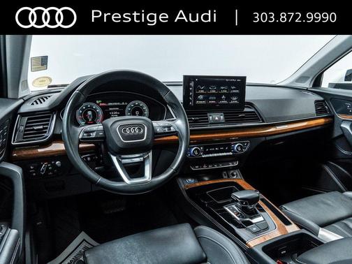 2023 Audi Q5 45 S line Prestige