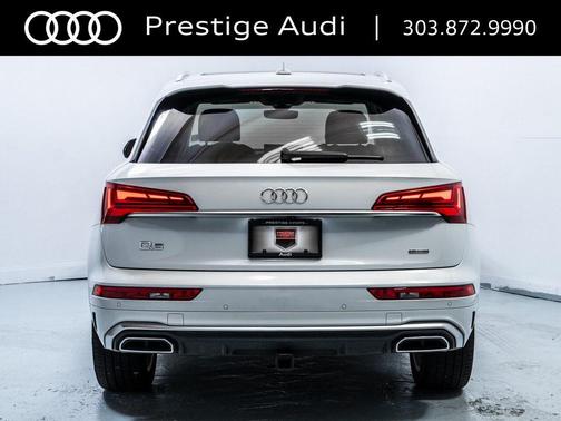 2023 Audi Q5 45 S line Prestige