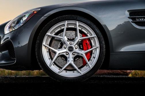2016 Mercedes-Benz AMG GT S