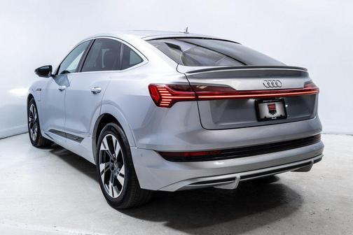 2023 Audi e-tron Sportback S line Premium Plus