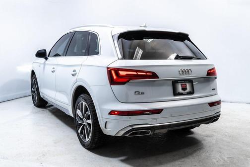 2023 Audi Q5 45 S line Premium Plus