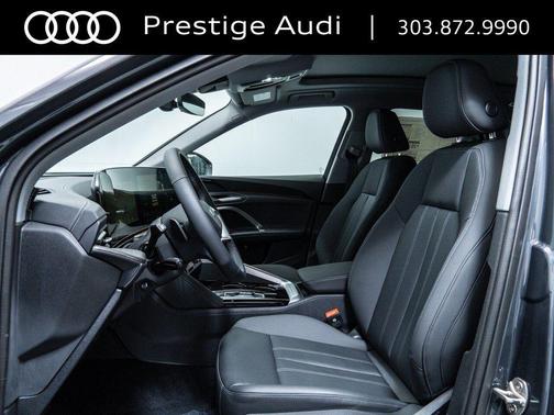 Tambora Gray Metallic 2025 Audi Q5 Premium TFSI quattro S tronic