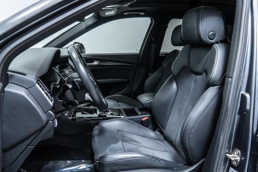 2022 Audi SQ5 3.0T Premium Plus