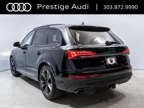 Mythos Black Metallic 2026 Audi Q7 55 Premium Plus