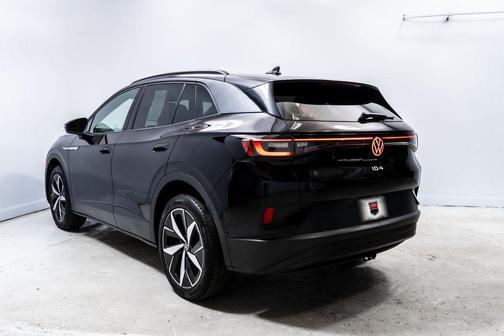 Deep Black 2024 Volkswagen ID.4 AWD Pro S