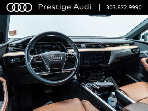 2024 Audi Q8 e-tron Prestige