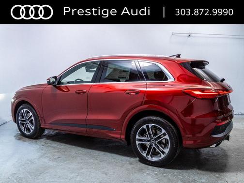 2025 Audi Q5 Prestige TFSI quattro S tronic