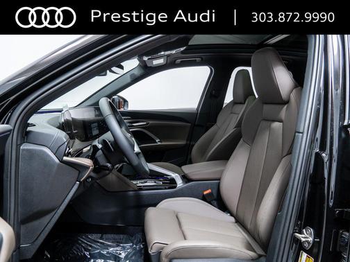 Mythos Black Metallic 2026 Audi Q5 Premium Plus TFSI quattro S tronic