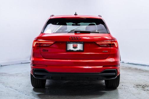 2024 Audi Q3 45 S line Premium Plus