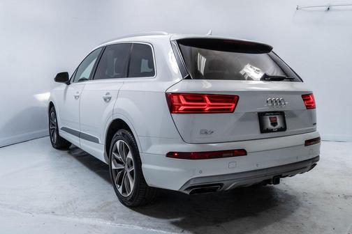 2018 Audi Q7 2.0T Premium Plus