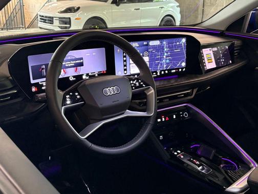Ultra Blue Metallic 2026 Audi Q5 Premium Plus TFSI quattro S tronic