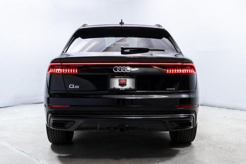 2021 Audi Q8 55 Premium Plus