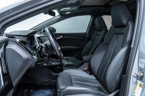 2024 Audi Q4 e-tron Premium Plus 50 quattro