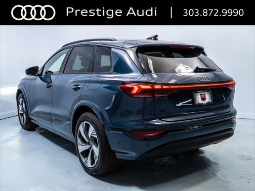 2025 Audi Q6 e-tron Prestige quattro