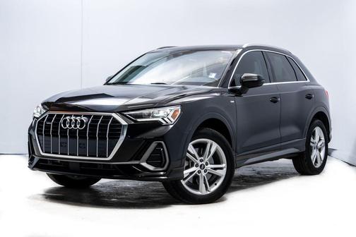 2023 Audi Q3 45 S line Premium Plus