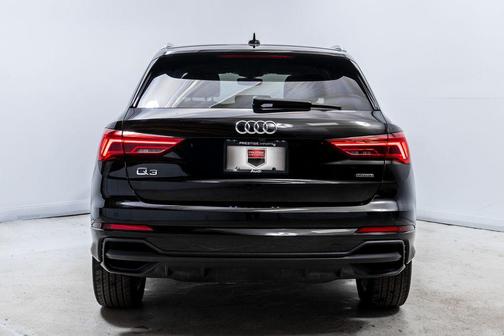 2023 Audi Q3 45 S line Premium Plus