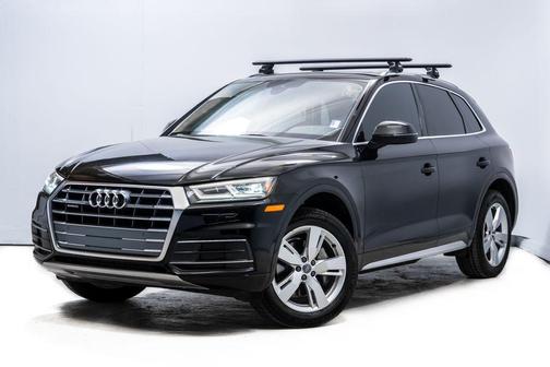 Black Metallic 2018 Audi Q5 2.0T Tech Premium